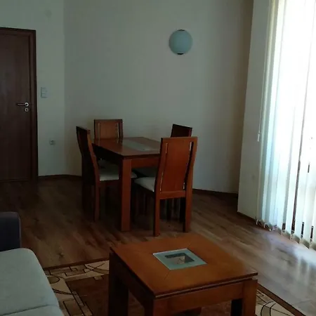 Apartman D50 Cedar 4