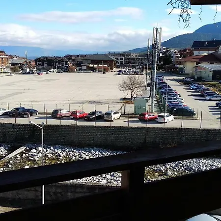 Apartman D50 Cedar 4 Banszko